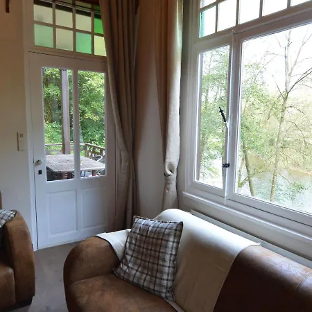 Cozy Holiday Home With Forest Nearby In Ardennes