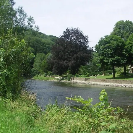 Cozy Holiday Home With Forest Nearby In Ardennes Semesterbostad *
