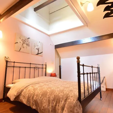 Cozy Holiday Home With Forest Nearby In Ardennes Semesterbostad